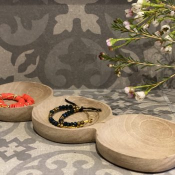 gousse bois bijoux tapas noyer handmade artisanal