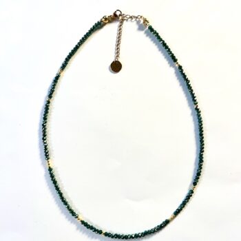 collier ras de cou bleu canard vert perles dorées plaquées or perles à facettes made in france fabrique en france creatrice de bijoux bracelet plaque or Ma Jungle Family