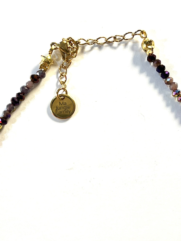 collier ras de cou bleu canard vert celadon rose violet turquoise perles dorées plaquées or perles à facettes made in france fabrique en france creatrice de bijoux bracelet plaque or Ma Jungle Family violet glitter brillant special fete