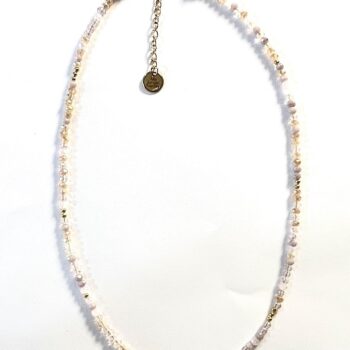 collier ras de cou nude rosé perles dorees plauees or perles a facettes made in france fabrique en france creatrice de bijoux bracelet plaque or Ma Jungle Family