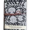 carnet de voyage en papier recycle tissu fleuri indien blockprintemeraude vert canard fuschia fermé avec une ficelle lien bleu nuit et fleurs blanches Ma Jungle Family