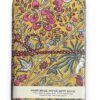 carnet de voyage en papier recycle tissu fleuri indien blockprintemeraude vert canard fuschia fermé avec une ficelle lien bleu nuit et fleurs blanches Ma Jungle Family safran