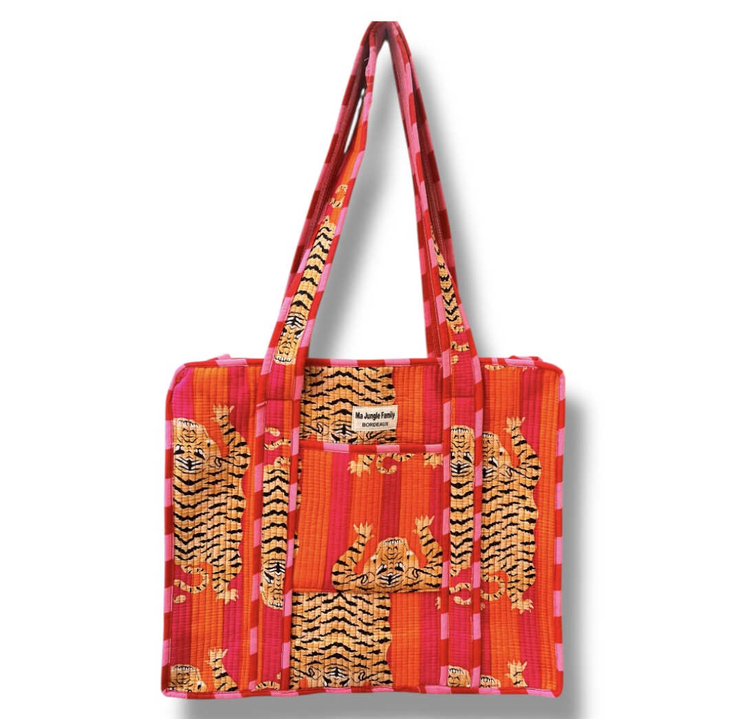 Gand cabas sac molletonne matelasse coton safran bleu fleuri sac a langer kaki violet Inde blockprint Ma jungle Family sac de plage, valise cabine marine fleurs rouges dahlia, vert Frida Kahlo, corail, motif japonais, léopard rose, rouge, guinguette, vintage, pique nique, nappe à carreaux, bleu marine, tigres orangés rayés. fermeture éclaire