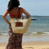 Panier en paille marocain avec pochette en cuir plaquée pour la plage et le marché Ma Jungle Family