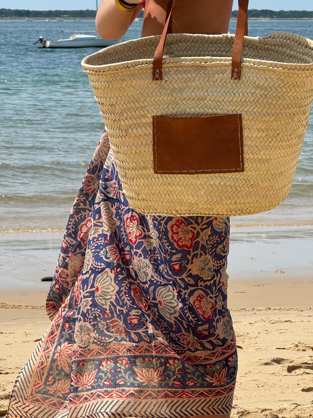 Panier en paille marocain avec pochette en cuir plaquée pour la plage et le marché Ma Jungle Family