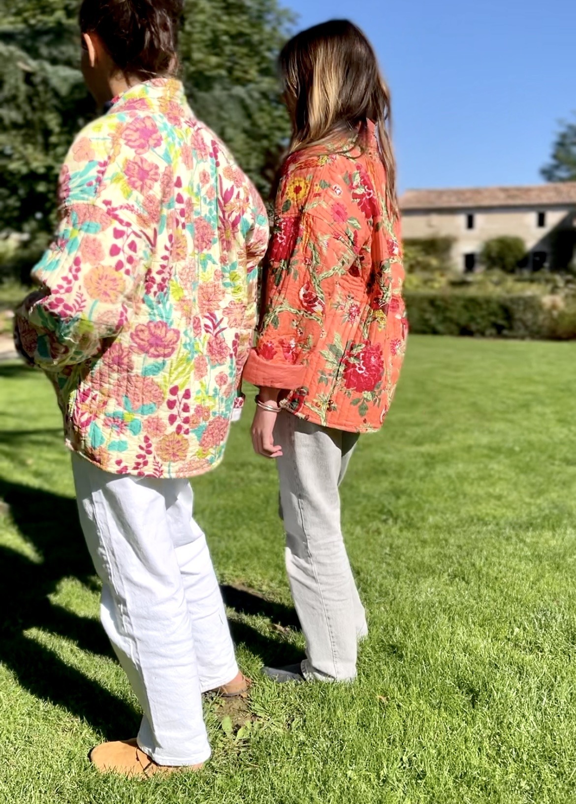 Veste matelassée, Coton indien, Fait main, Surpiqure artisanale, Confort, Chaleur, Vêtements ethniques, Mode durable, Vêtements faits à la main, Ma Jungle Family, violet, marine et dahlia rouge, corail, motifs japonais