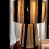 Lampe en raphia STRIPE “artisanat éthique”, “lampe bohème en raphia” et “décoration responsable” rayure noires et blanches