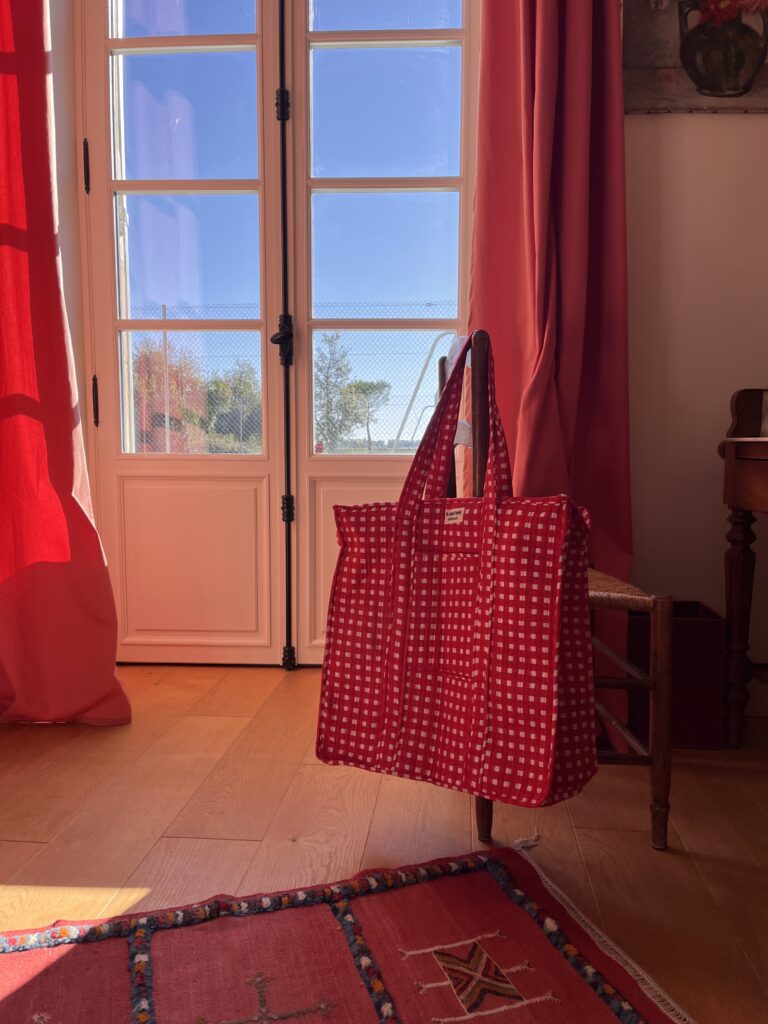 Gand cabas sac molletonne matelasse coton safran bleu fleuri sac a langer kaki violet Inde blockprint Ma jungle Family sac de plage, valise cabine marine fleurs rouges dahlia, vert Frida Kahlo, corail, motif japonais, léopard rose, rouge, guinguette, vintage, pique nique, nappe à carreaux