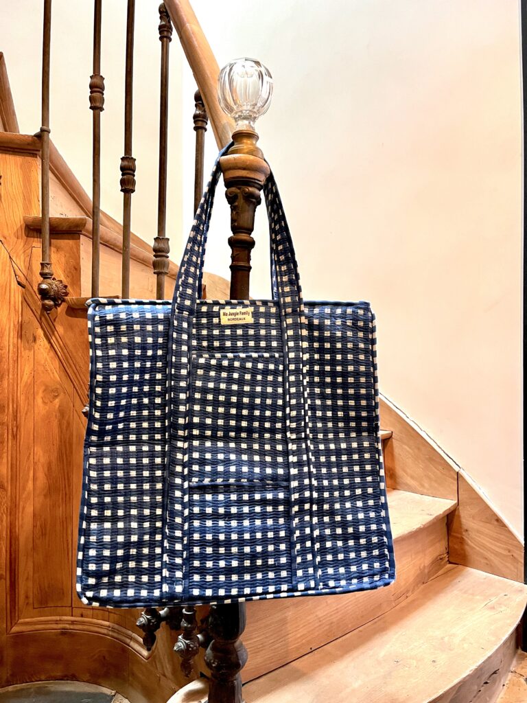 Gand cabas sac molletonne matelasse coton safran bleu fleuri sac a langer kaki violet Inde blockprint Ma jungle Family sac de plage, valise cabine marine fleurs rouges dahlia, vert Frida Kahlo, corail, motif japonais, léopard rose, rouge, guinguette, vintage, pique nique, nappe à carreaux, bleu marine