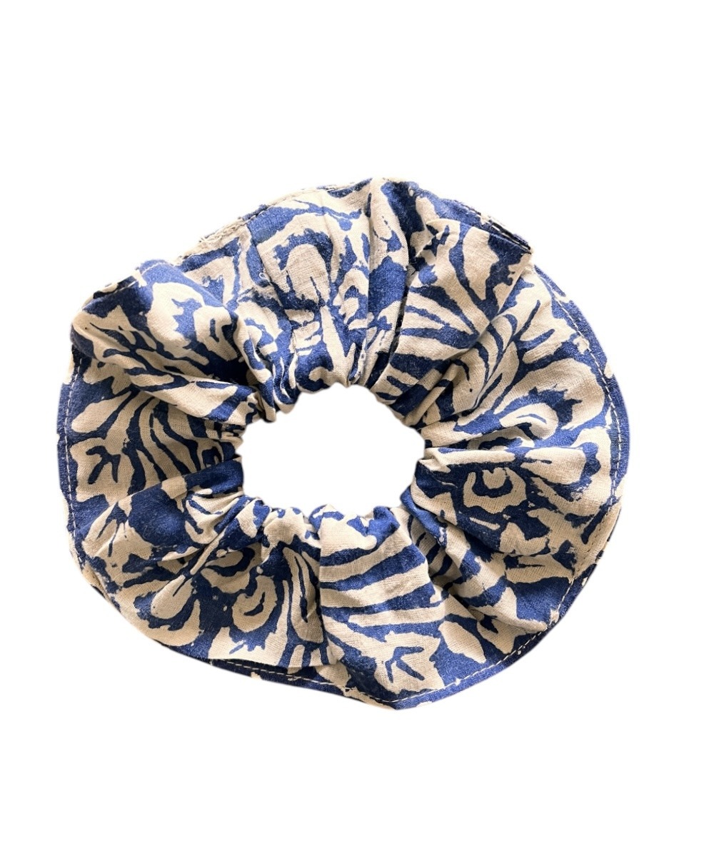 Chouchou élastique pour cheveux en tissu fleuri imprimé au blockprint en Inde vert d’eau Ma Jungle Family Bleu bagru Rose couleurs terre turquoise fleurs gris céladon