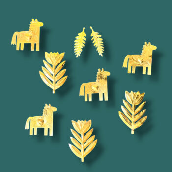 Décoration murale en laiton, cheval gravé a la main, tulipe, hirondelle, feuille