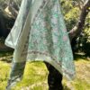 paréo sarong indien voile de coton indien leger fleuri doux coloré jane rouge bleu blanc vert orange gris taupe citron bordure decorée pour la plage Ma Jungle family céladon violet