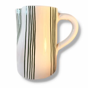 Carafe vase pichet beldi en ceramique bleu canard blanche fabriqué à la main au maroc gravure Ma Jungle Family chabichic carafe pichet Rayures marine Essaouira, kaki, terre, bleu ciel, noir