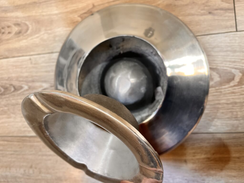 Cendrier en métal recyclé moteur artisanat Maroc, Ma Jungle Family