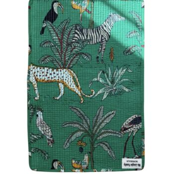 set de table matelassé coton indien fait main a jaipur motif fleuri au blockprint vert émeraude violet fleurs rose fluo Ma Jungle Family Bleu nuit fleur de dahlia rouge