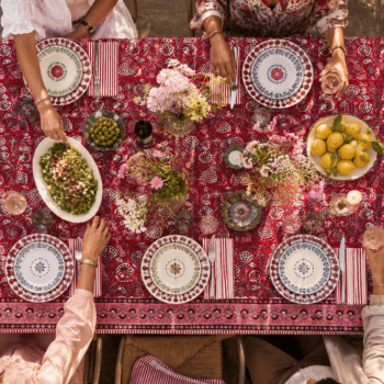 Nappe indienne rouge intense deco boheme