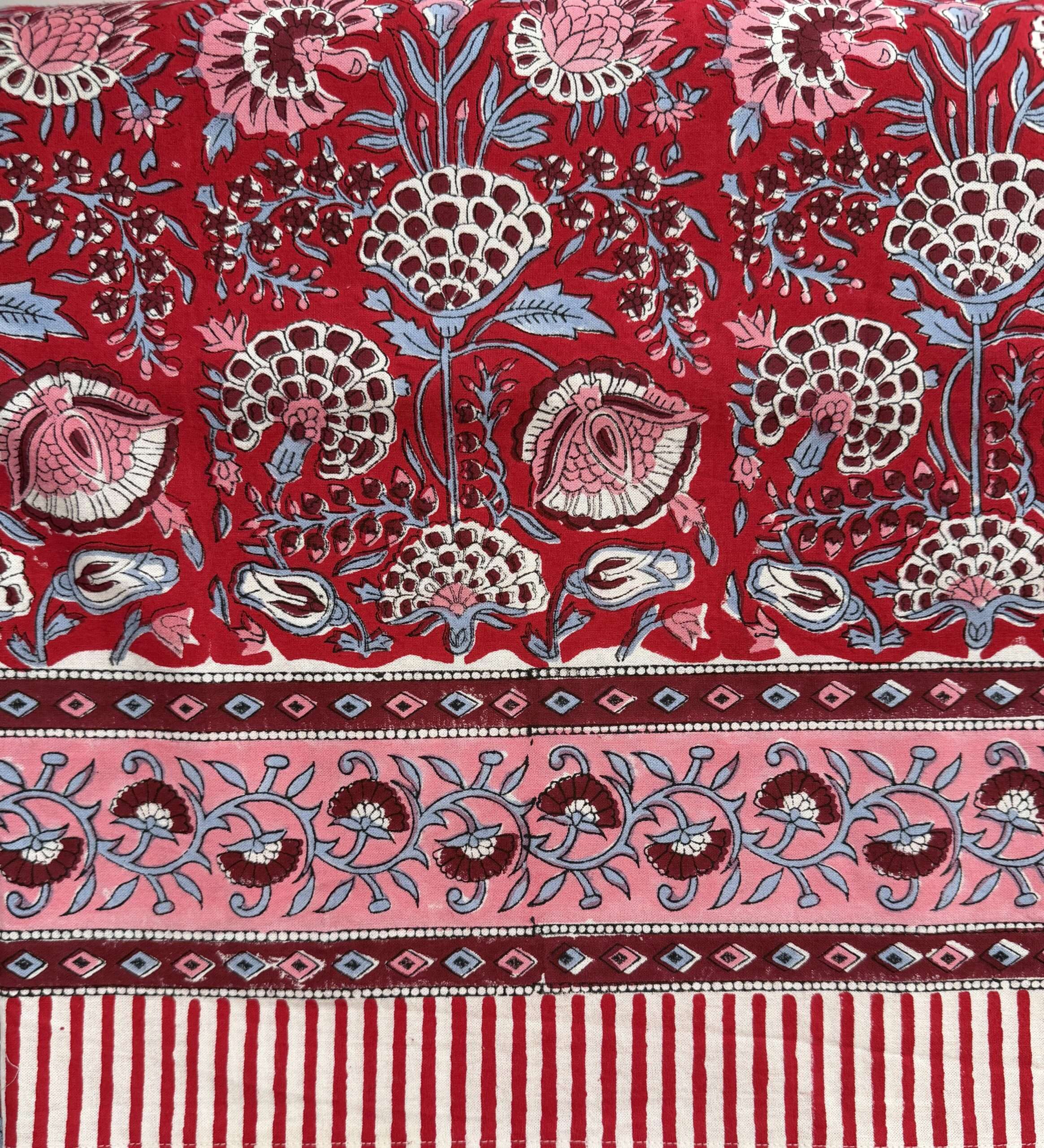 Nappe indienne rouge intense, deco boheme