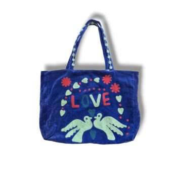 sac-de-plage-en-velours-brode-love-bleu-electrique