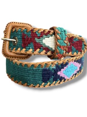 Ceinture brodée ethnique au Guatemala la mansa latch, ceinture en cuir, artisanat MA Jungle Family, couleur vert emeraude et dessins originaux ethniques