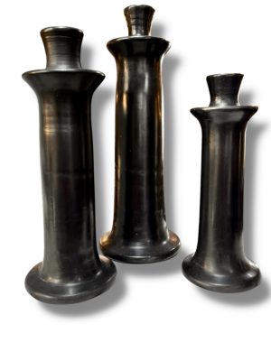 Trio de chandeliers en Tadelakt noir, toucher velours, 3 tailles, deco moderne et contemporain Ma Jungle Family