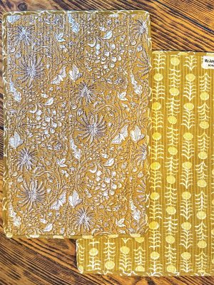 set de table matelassé coton indien fait main a jaipur motif fleuri au blockprint vert émeraude violet fleurs rose fluo Ma Jungle Family Bleu nuit fleur de dahlia rouge, safran