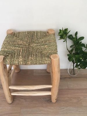 tabouret beldi en paille en feuille de palmier doum marocain traditionnel enfant kids personnalisé tapis béni ouarain ma jungle family